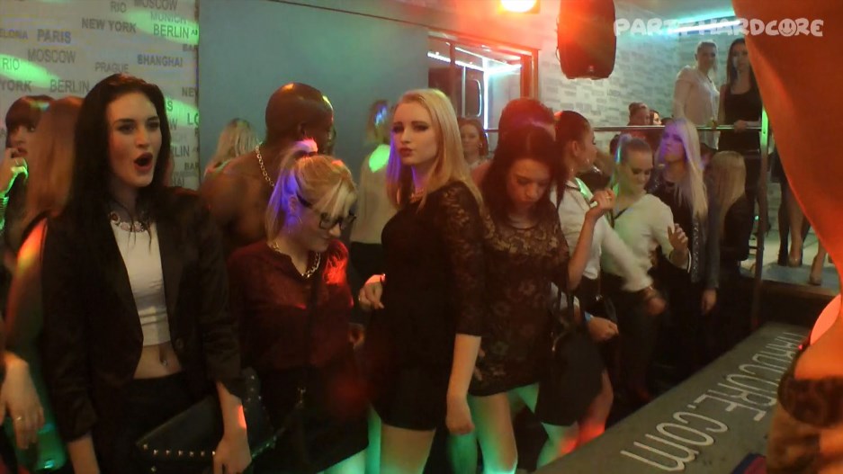 Party Hardcore Gone Crazy Vol. 17 Part 1 - Cam 4